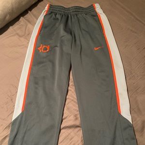 Nike pants Medium